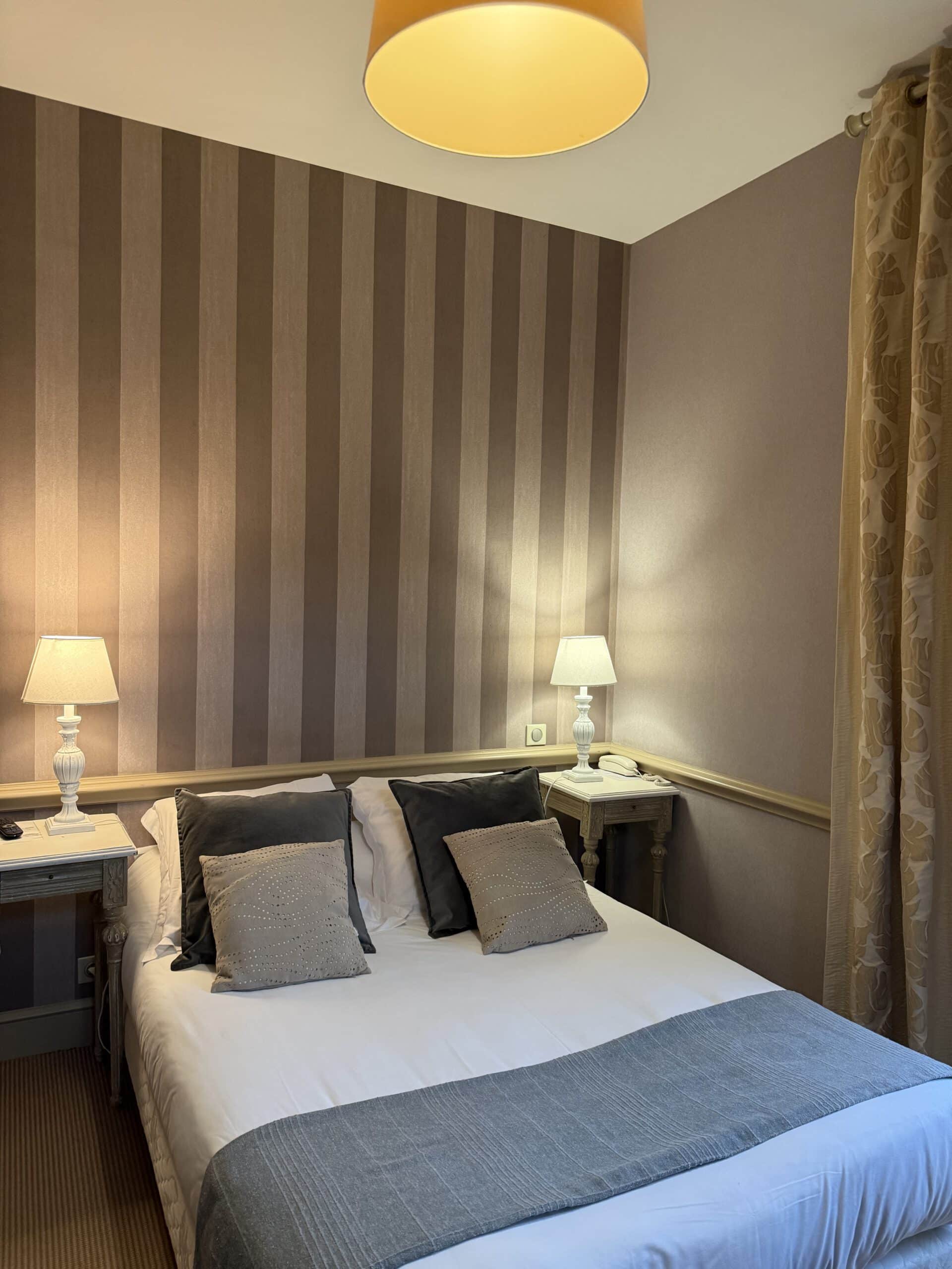 chambre-superieur-hotel-helvie-1